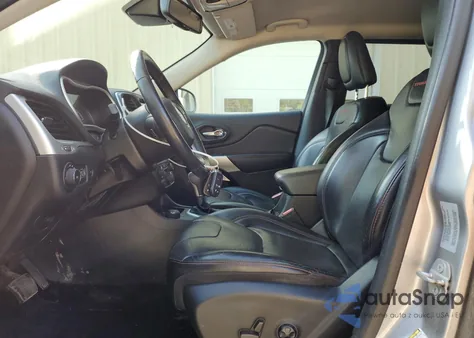 2017 Jeep Cherokee Trailhawk из США, поврежденный, VIN 1C4PJMBS0HD214427